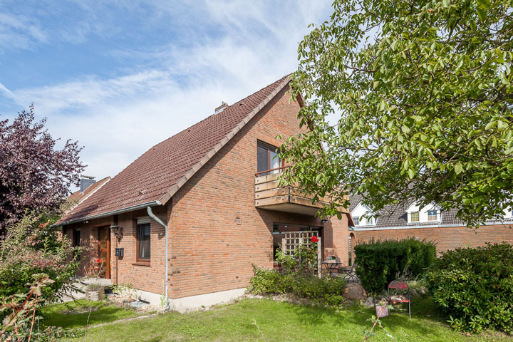 Immobilienmakler aus Ratzeburg: Zweifamilienhaus in Ratzeburg